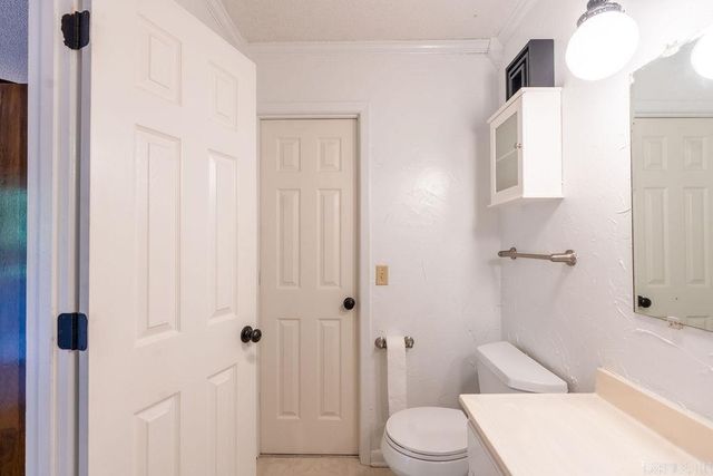 38 W Woodland, Heber Springs, AR 72543