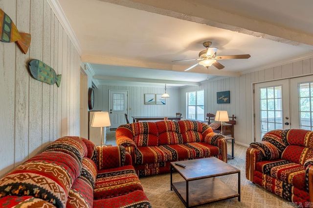 38 W Woodland, Heber Springs, AR 72543