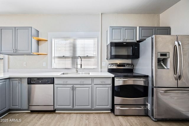 438 N 17TH Avenue B, Phoenix, AZ 85007