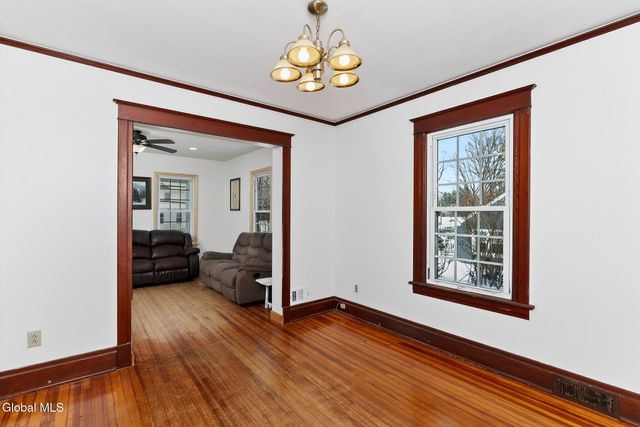 58 Campbell Avenue, Castleton-on-hudson, NY 12033