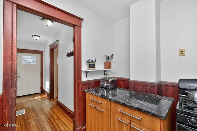 58 Campbell Avenue, Castleton-on-hudson, NY 12033