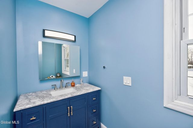 58 Campbell Avenue, Castleton-on-hudson, NY 12033