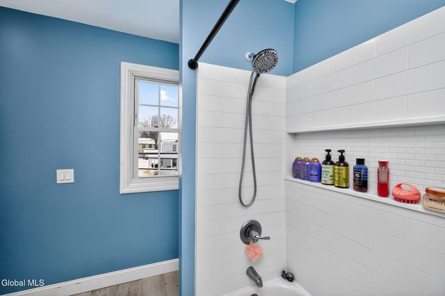 58 Campbell Avenue, Castleton-on-hudson, NY 12033