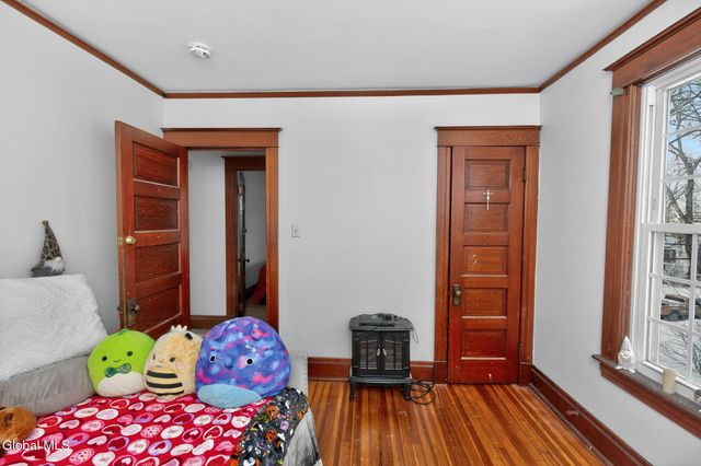 58 Campbell Avenue, Castleton-on-hudson, NY 12033