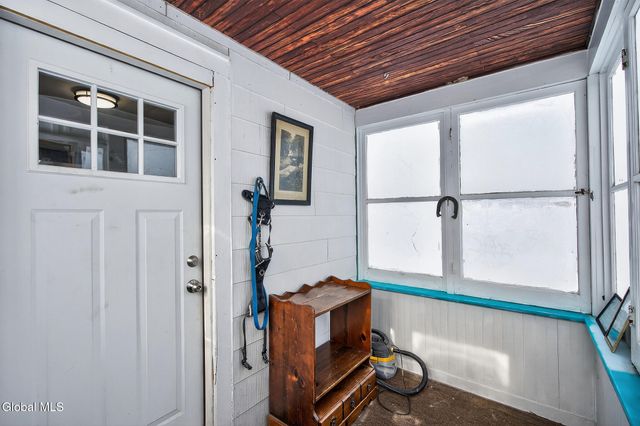 58 Campbell Avenue, Castleton-on-hudson, NY 12033