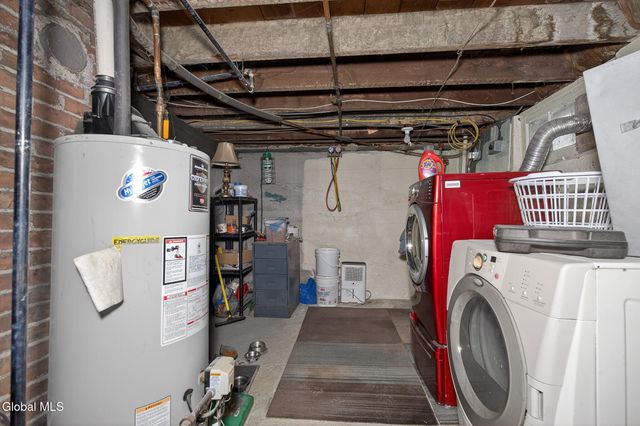 58 Campbell Avenue, Castleton-on-hudson, NY 12033