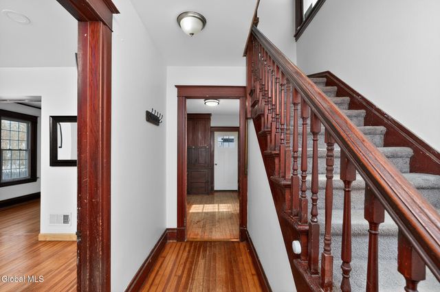 58 Campbell Avenue, Castleton-on-hudson, NY 12033