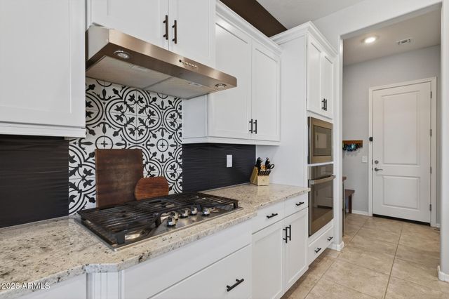 14233 S 179TH Avenue, Goodyear, AZ 85338