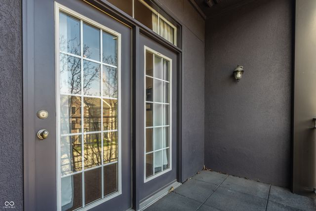 355 E Ohio Street 201, Indianapolis, IN 46204