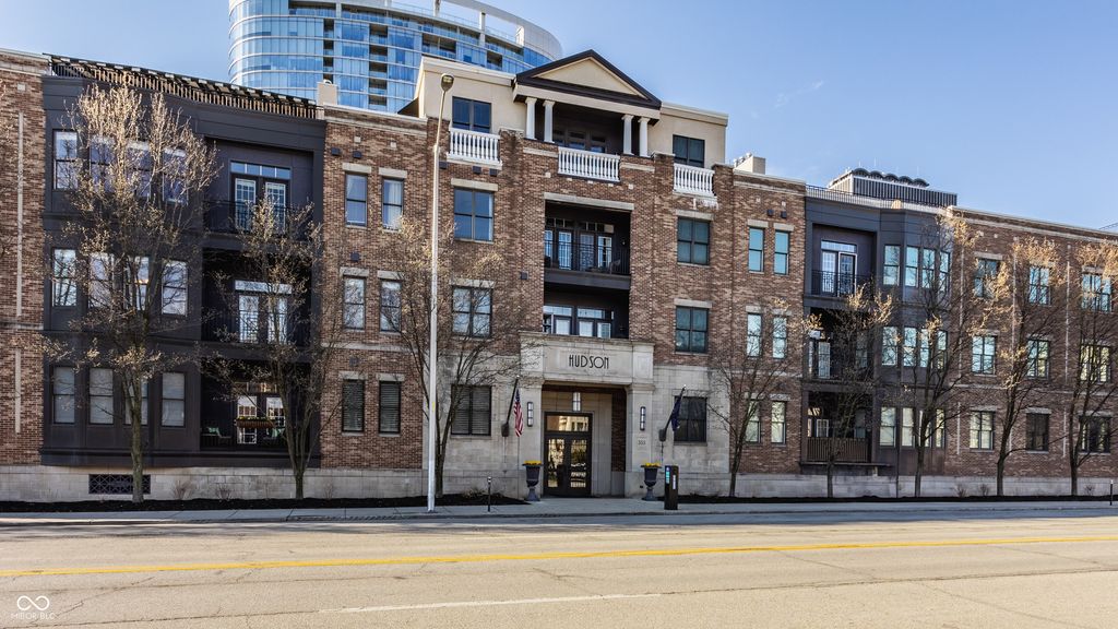 355 E Ohio Street 201, Indianapolis, IN 46204