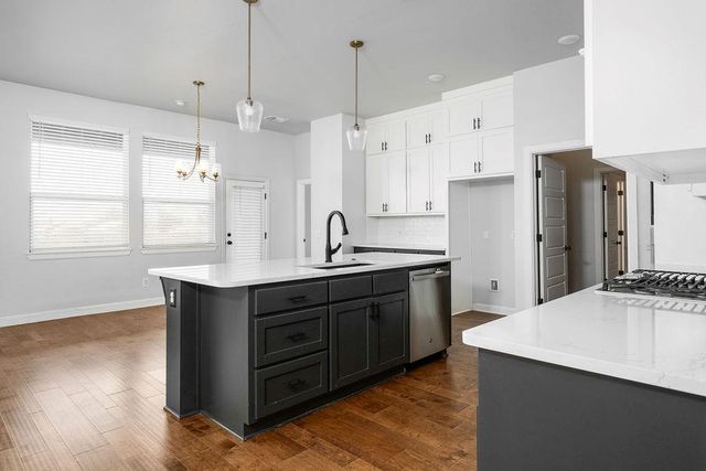 800 Firefork Avenue, Yukon, OK 73099