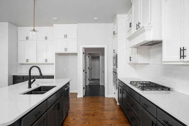 800 Firefork Avenue, Yukon, OK 73099