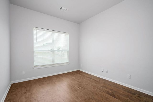 800 Firefork Avenue, Yukon, OK 73099