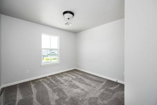 800 Firefork Avenue, Yukon, OK 73099