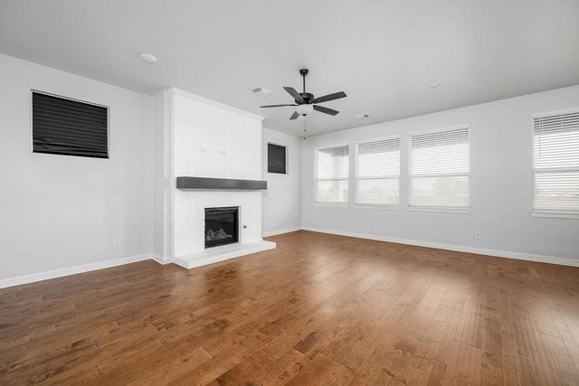 800 Firefork Avenue, Yukon, OK 73099