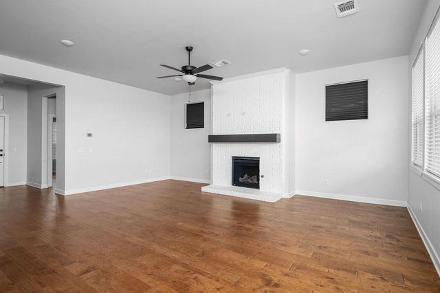 800 Firefork Avenue, Yukon, OK 73099