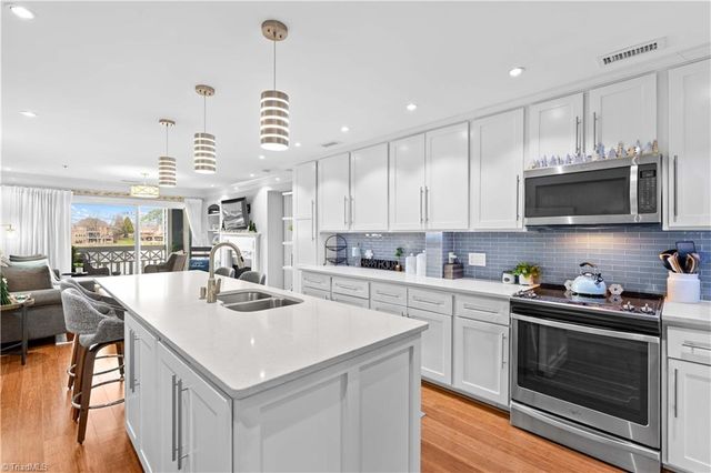 18789 Vineyard Point Lane, Cornelius, NC 28031