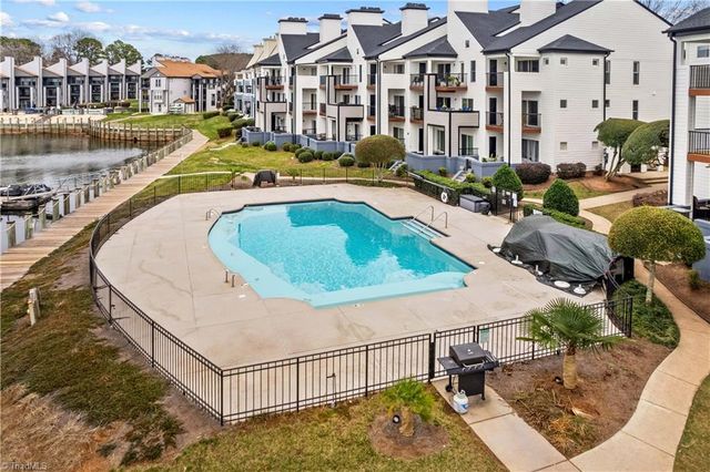 18789 Vineyard Point Lane, Cornelius, NC 28031