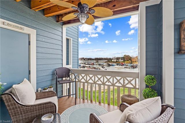 18789 Vineyard Point Lane, Cornelius, NC 28031