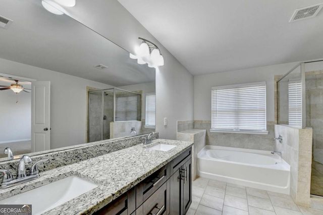 5535 Lightheart Court, Suwanee, GA 30024