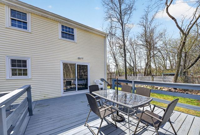 216 Hartford Ave, Bellingham, MA 02019