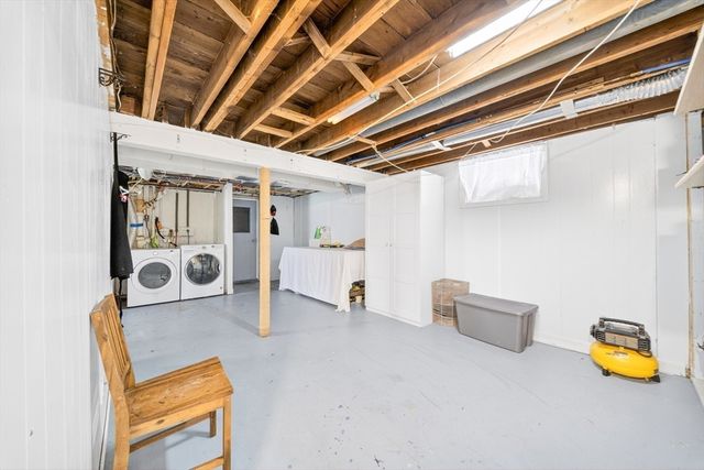 216 Hartford Ave, Bellingham, MA 02019