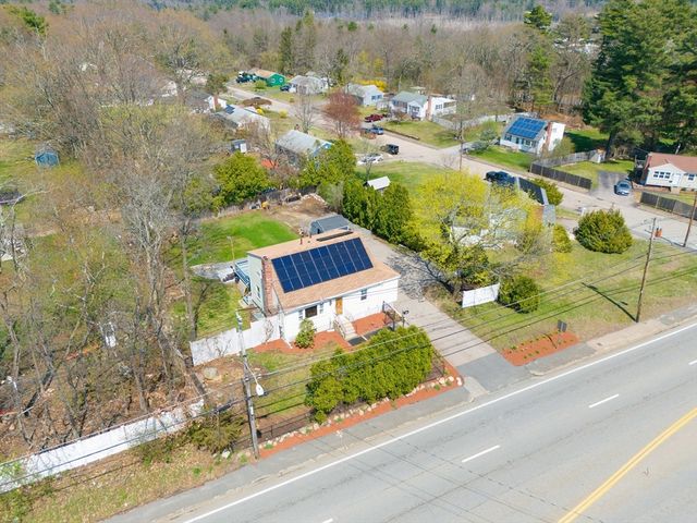 216 Hartford Ave, Bellingham, MA 02019