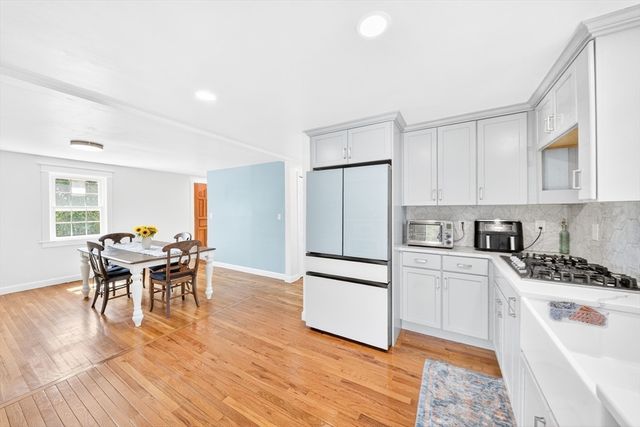 216 Hartford Ave, Bellingham, MA 02019