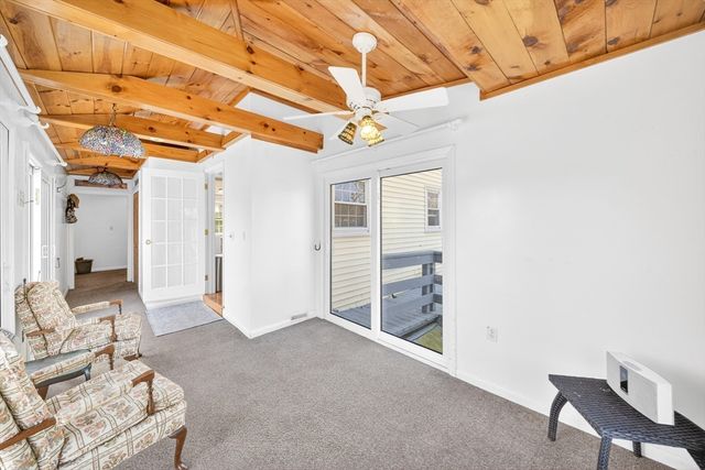 216 Hartford Ave, Bellingham, MA 02019