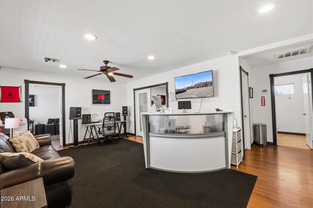 2818 W NORTHERN Avenue, Phoenix, AZ 85051 — photo 3
