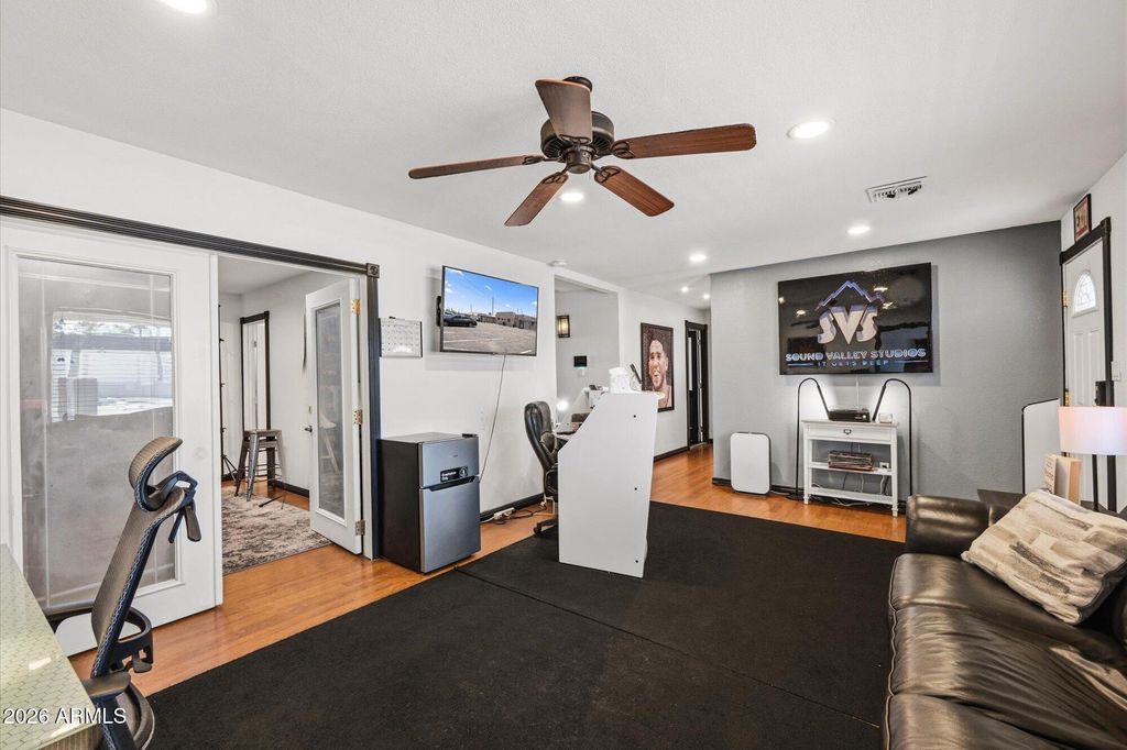 2818 W NORTHERN Avenue, Phoenix, AZ 85051 — photo 5