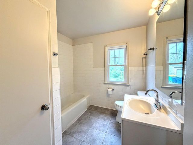 1541 ELM STREET, Green Bay, WI 54302