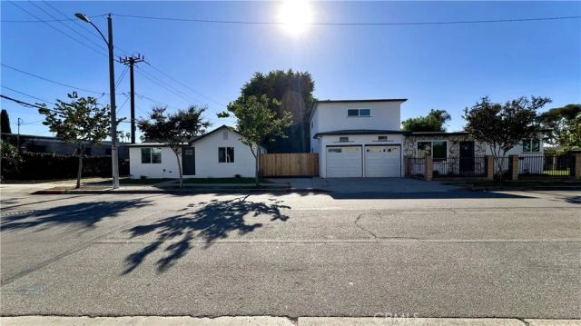 918 E 68th Street, Inglewood, CA 90302