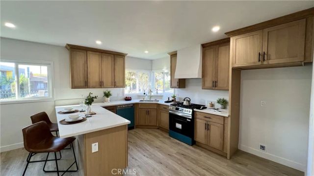 918 E 68th Street, Inglewood, CA 90302