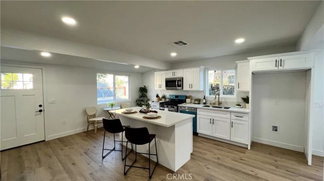 918 E 68th Street, Inglewood, CA 90302