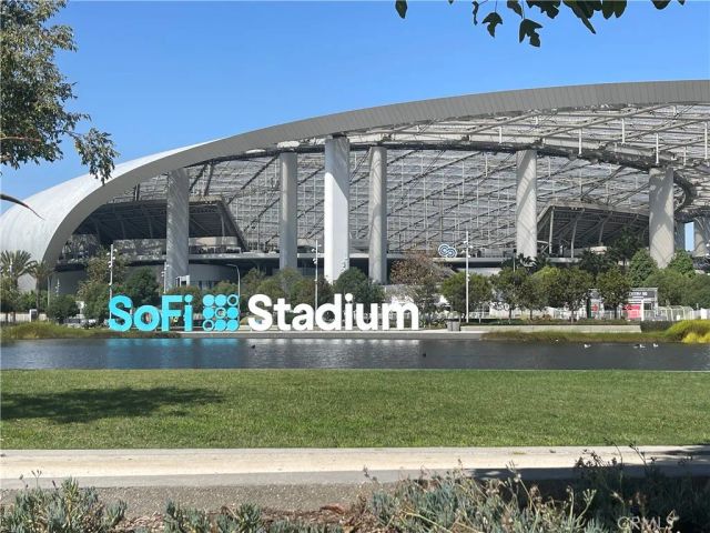 918 E 68th Street, Inglewood, CA 90302