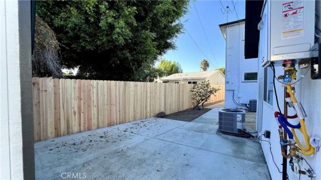 918 E 68th Street, Inglewood, CA 90302