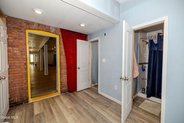 947 Park Avenue, Schenectady, NY 12308