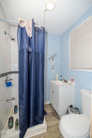 947 Park Avenue, Schenectady, NY 12308