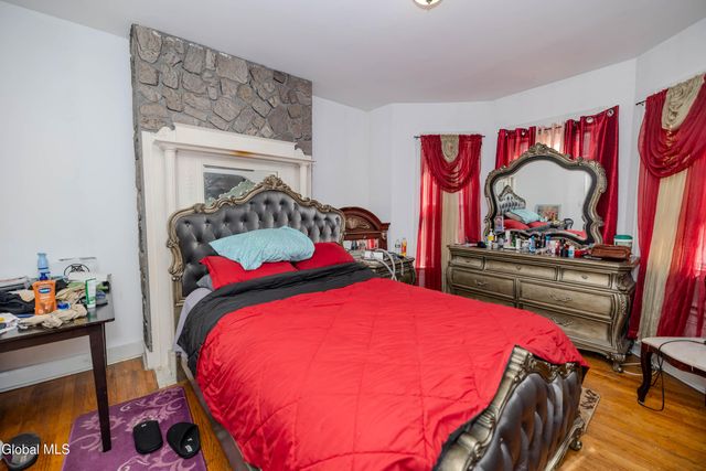 947 Park Avenue, Schenectady, NY 12308