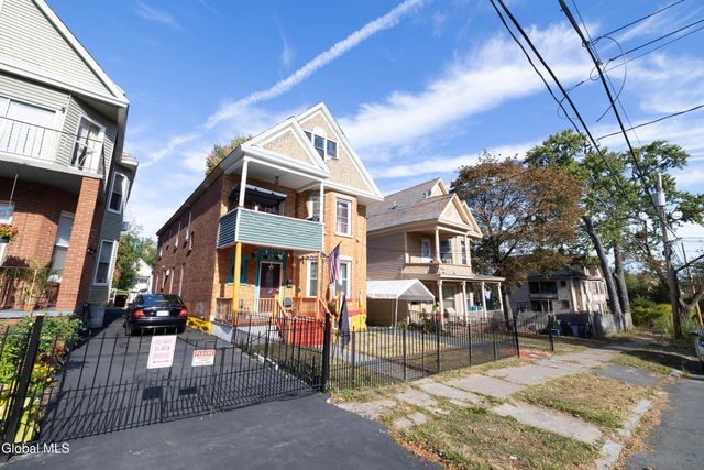 947 Park Avenue, Schenectady, NY 12308