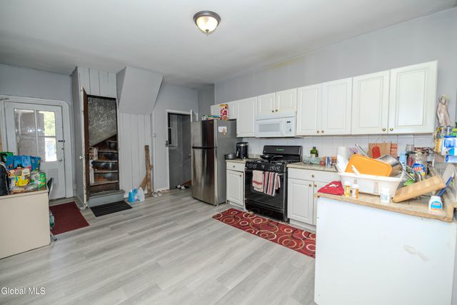 947 Park Avenue, Schenectady, NY 12308