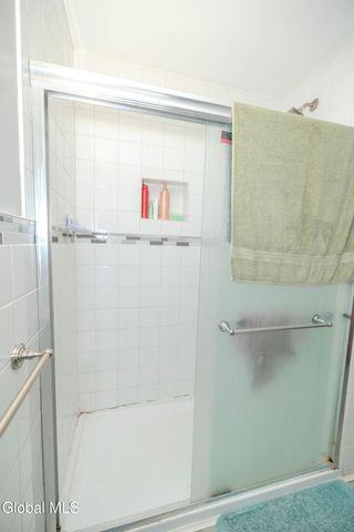 947 Park Avenue, Schenectady, NY 12308