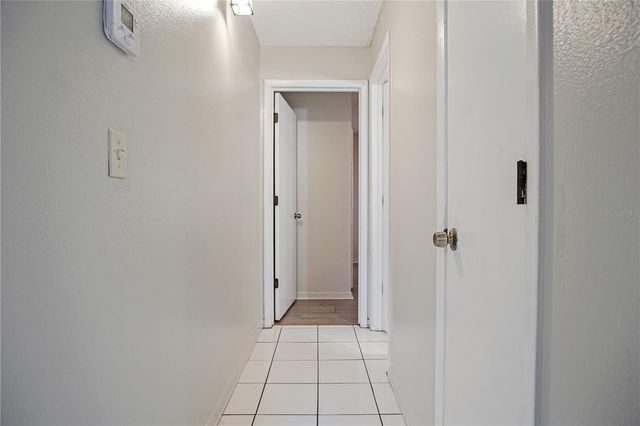 1438 LAKE BONNY DRIVE W, Lakeland, FL 33801