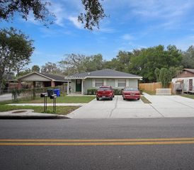 1438 LAKE BONNY DRIVE W, Lakeland, FL 33801