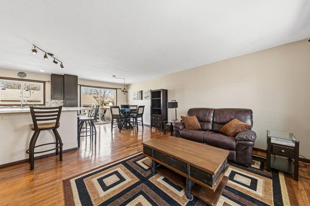 1902 Brookside Drive, Albert Lea, MN 56007