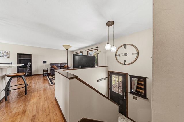 1902 Brookside Drive, Albert Lea, MN 56007