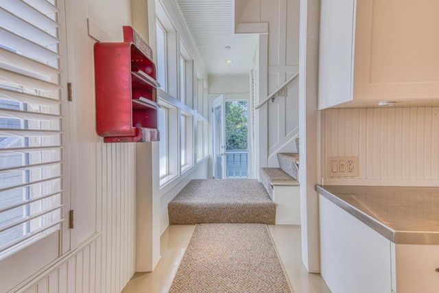 308 14th Street, Pacific Grove, CA 93950
