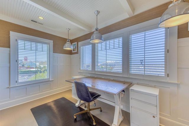 308 14th Street, Pacific Grove, CA 93950