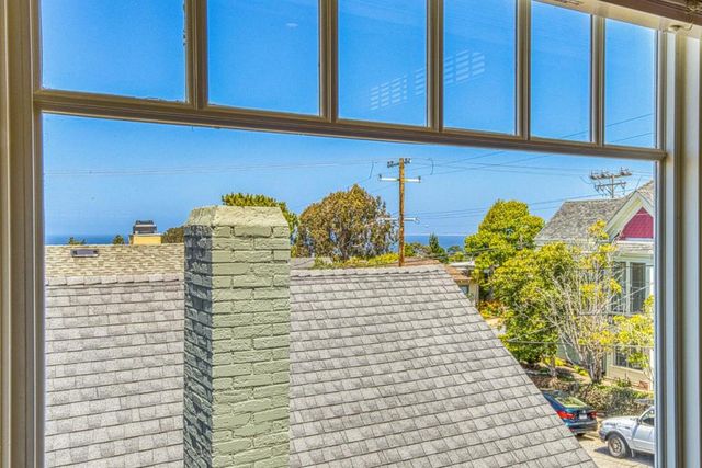 308 14th Street, Pacific Grove, CA 93950